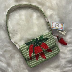 🌶️ Handcrafted India Beaded Chili Pepper Shoulder Bag Green Red NWT ✨